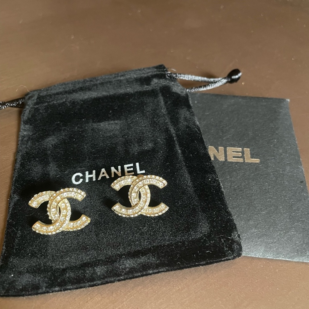 Chanel CC large stud crystal earrings (great condition!)